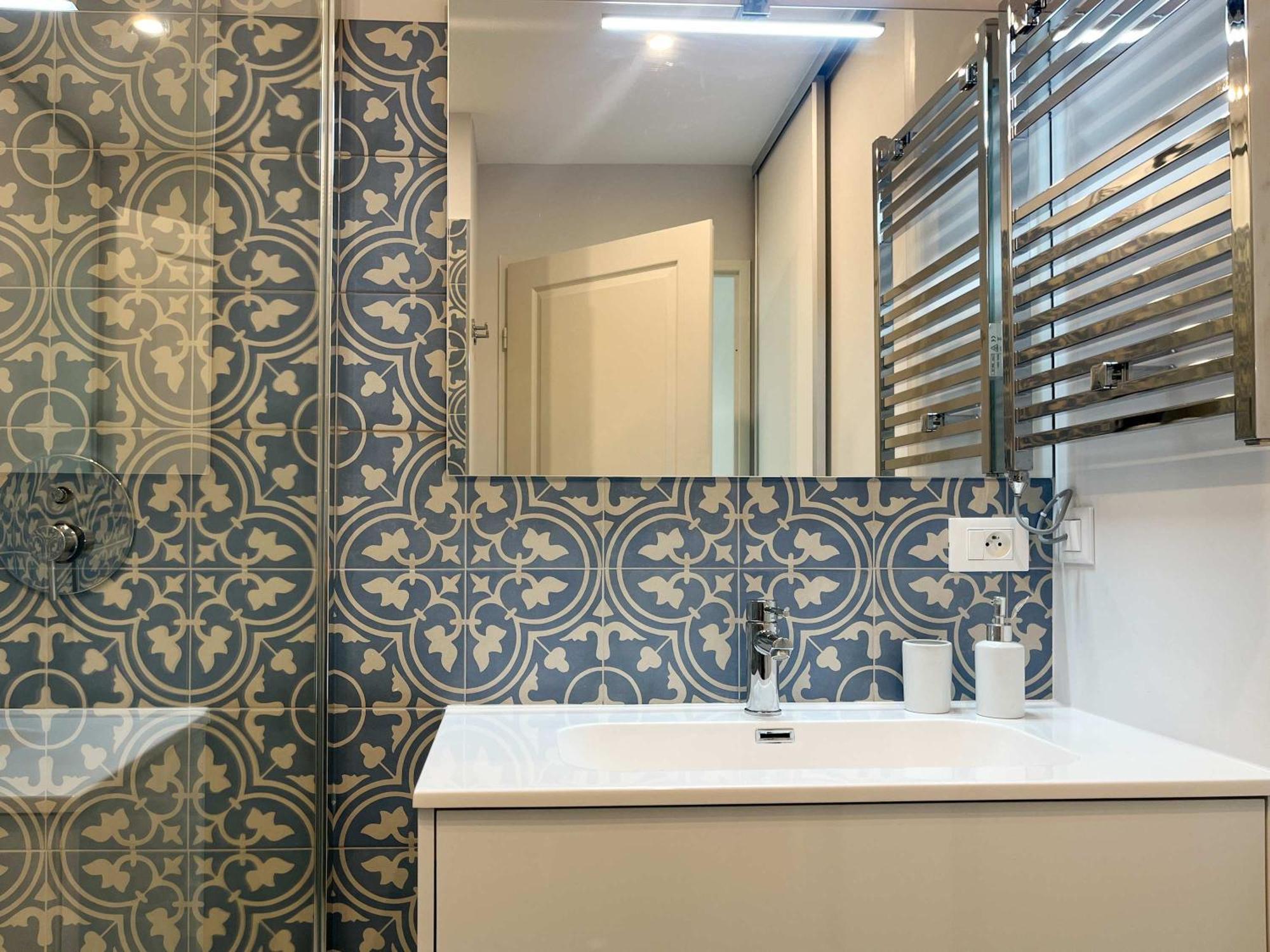Risso - One Bedroom With Pool, Newly Renovated In Spring 2024 Niza Exterior foto
